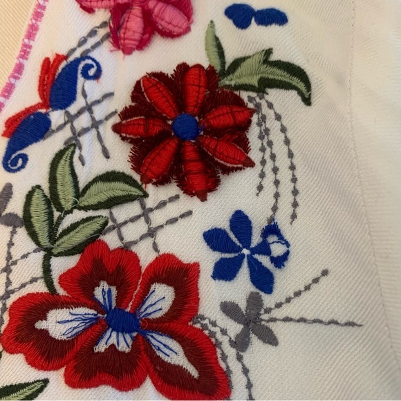 Avani Del Amour Gypsy Embroidery Boho Tunic - Picture 9 of 9